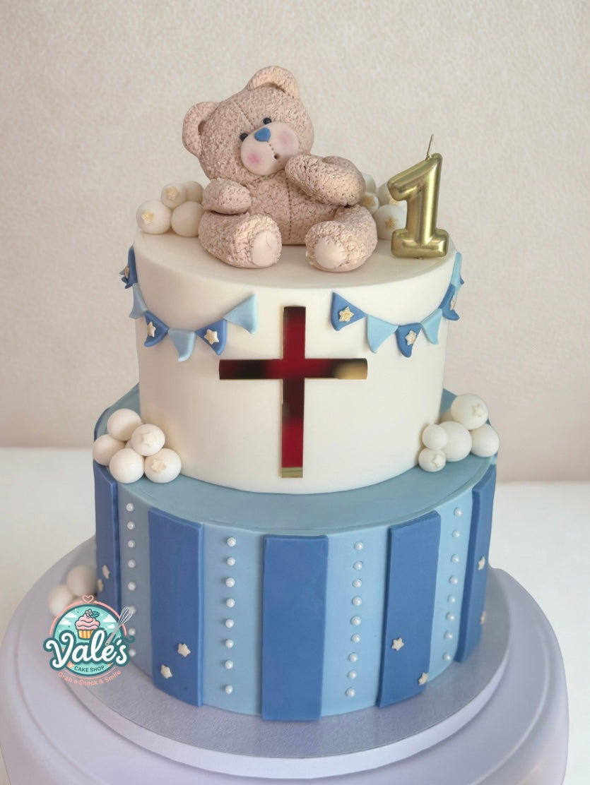 CUSTOM CAKE